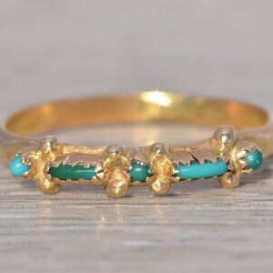Turquoise Ring in Yellow Gold